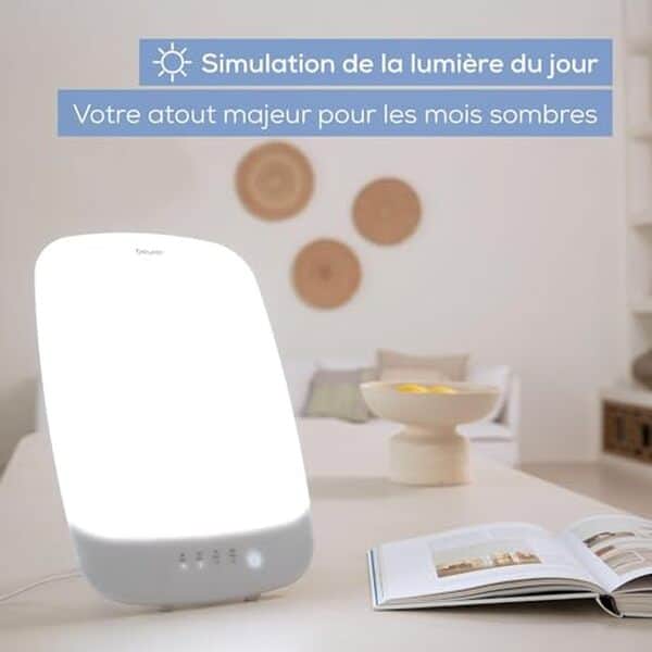 Découvrez la lampe Beurer TL 85 à 14 000 Lux : votre alliée pour combattre la dépression saisonnière et booster votre énergie grâce à la luminothérapie efficace.